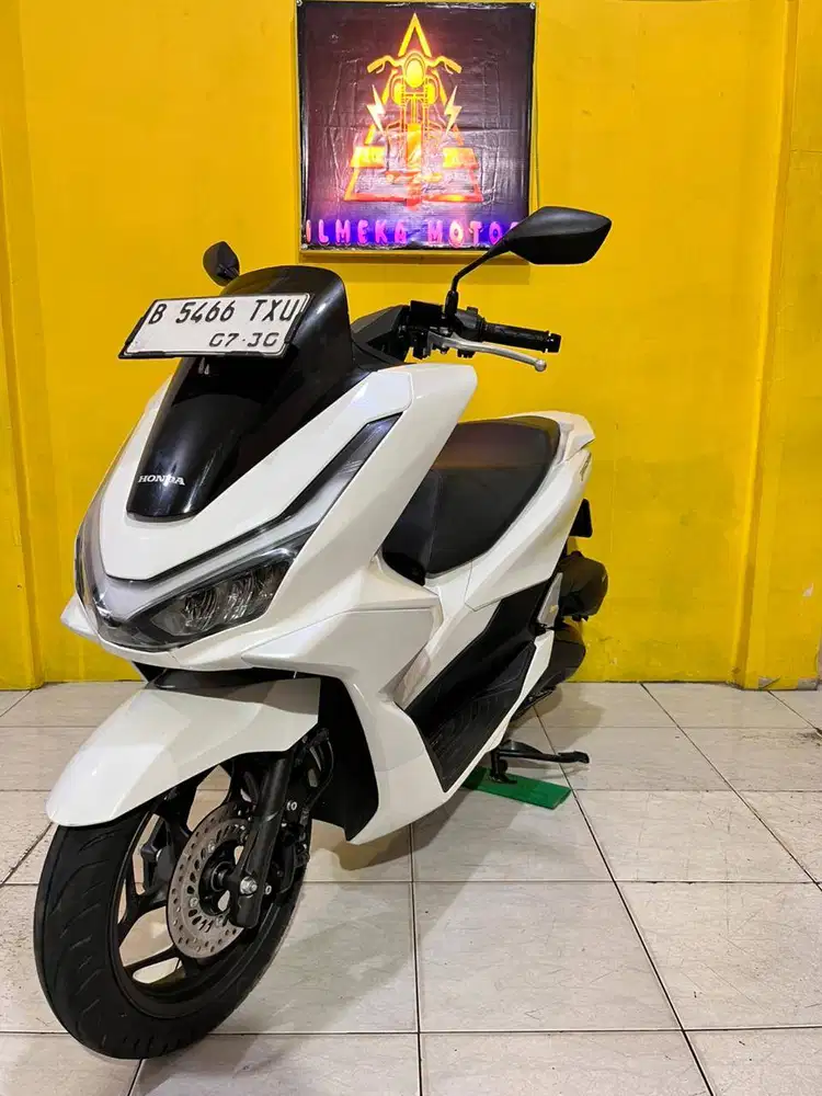 HONDA NEW PCX 160 CBS TAHUN 2025 CASH & CREDIT