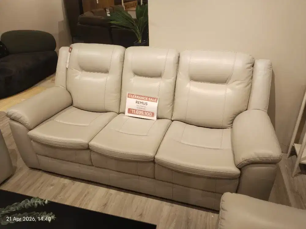 Sofa REMUS  3 sheets Clearance sale, Cicilan tanpa DP, Syarat KTP saja