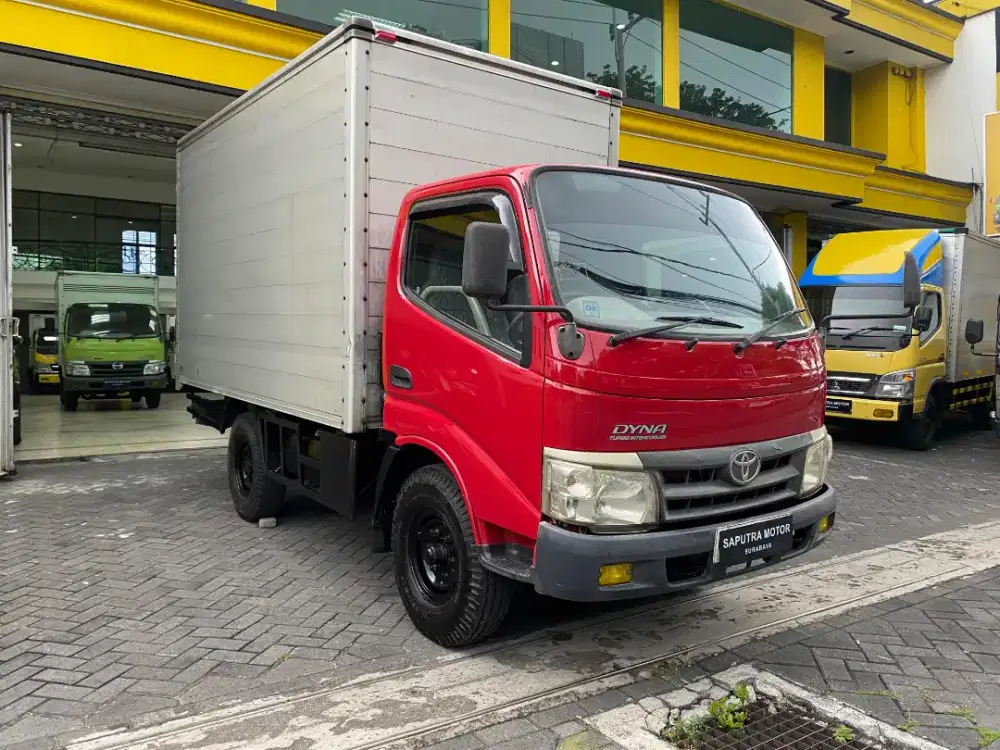 Toyota Dyna 4rd Th2011 Box Jumbo Antik!!