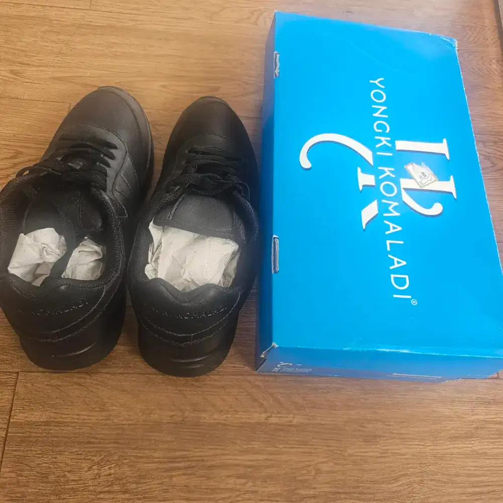 Sepatu Yongki Komaladi ukuran 43 baru