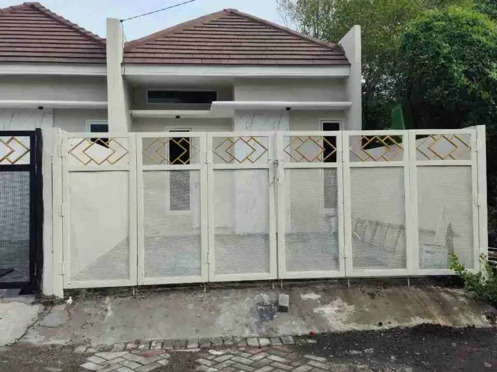 TAMAN GUNUNG ANYAR  BARU GRESS ‼️Rumah  Selangkah OERR dekat UPN Rungkut