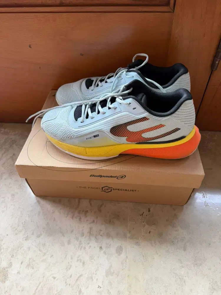 Sepatu Padel - Bullpadel Neuron 2026  - Used