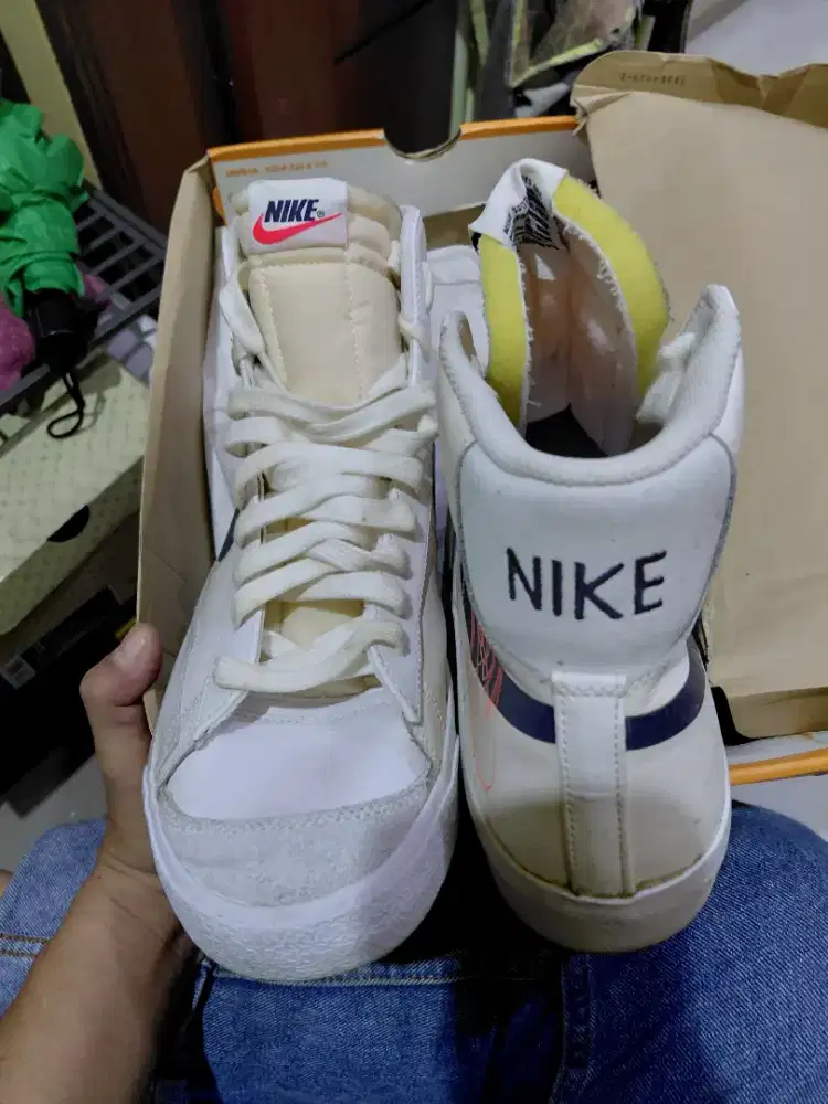 Sepatu NIKE original.