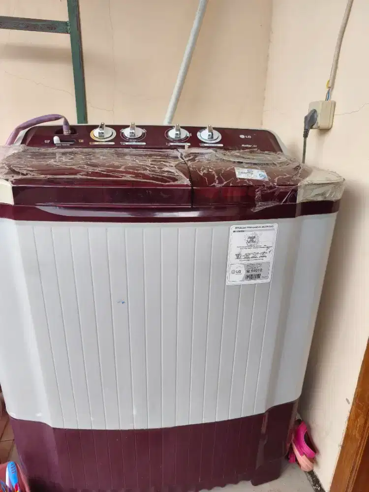 Dijual mesin cuci Merk LG 8Kg
