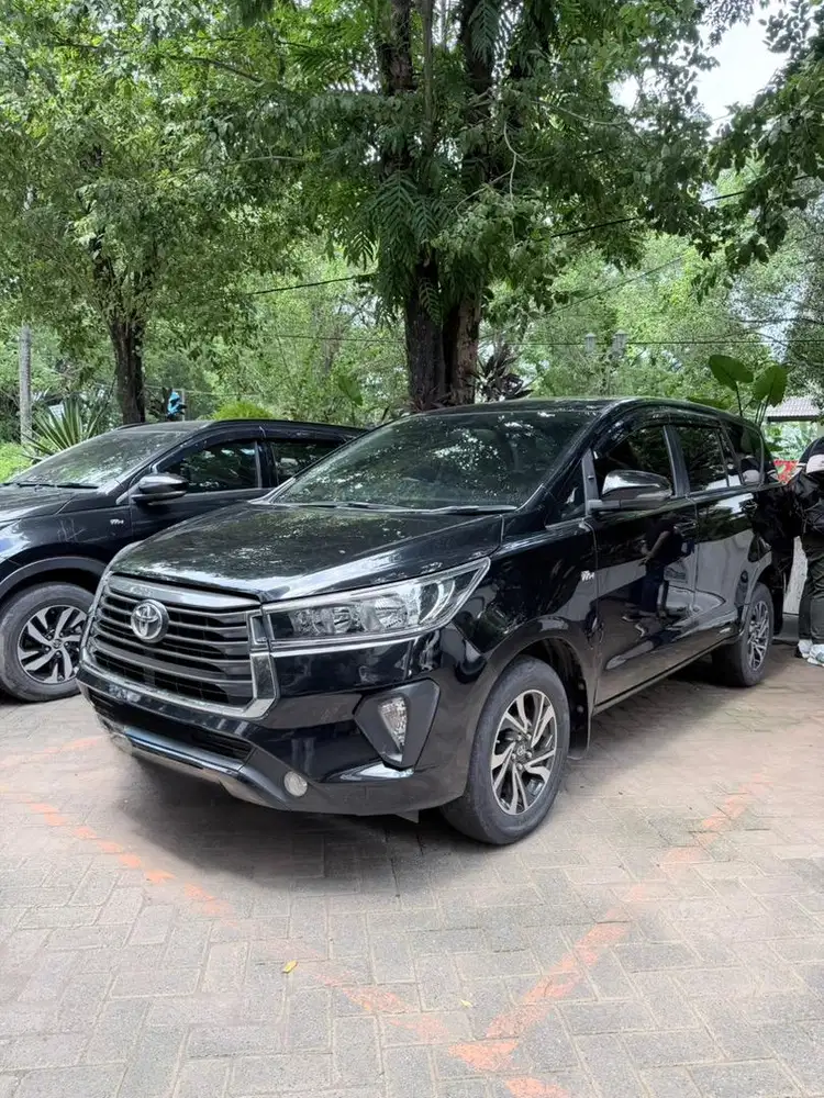 Toyota Innova Reborn G 2.0 Matic Bensin
