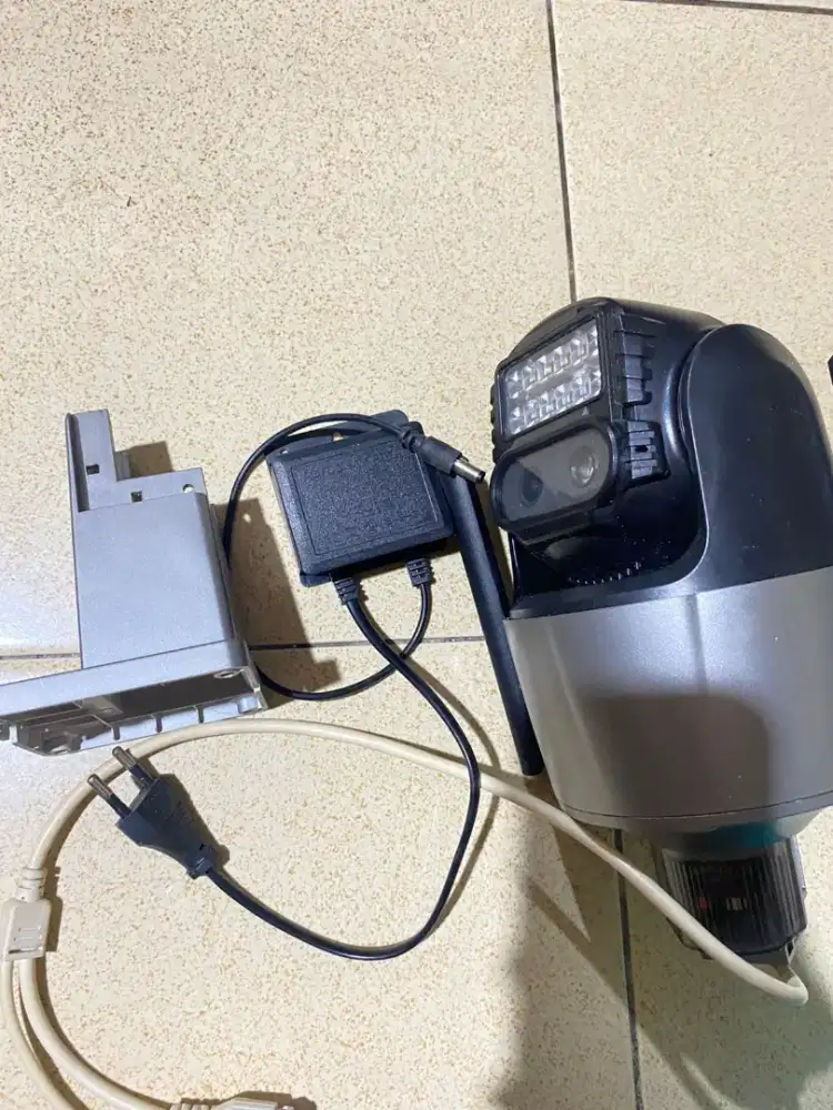 Cctv 8mp PTZ 360 WIFI