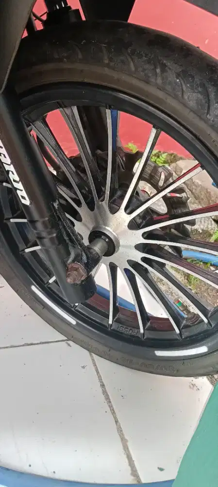 Velg racing Vario 14 dpn blkg jual cepat
