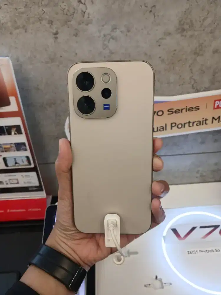 Segampang Itu Dapetin VIVO V70 5G