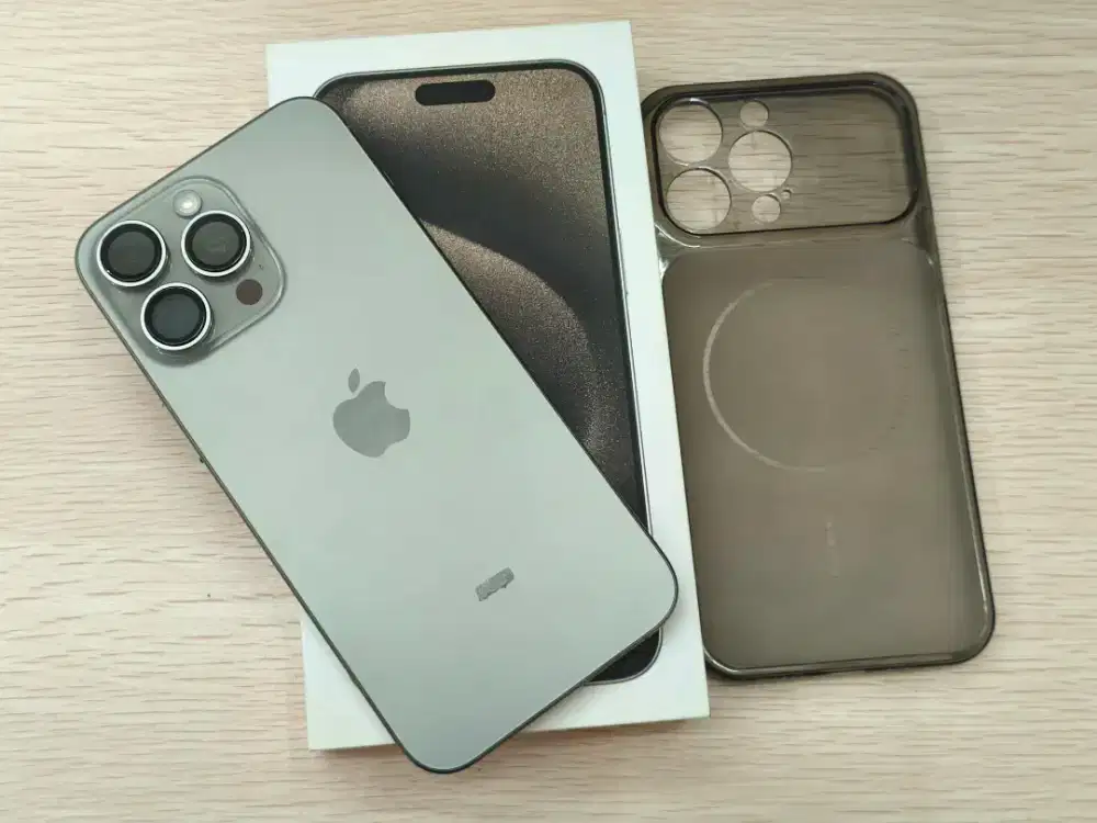 iPhone 15 Pro Max 256GB iBox BH 93 % Mulus Like New