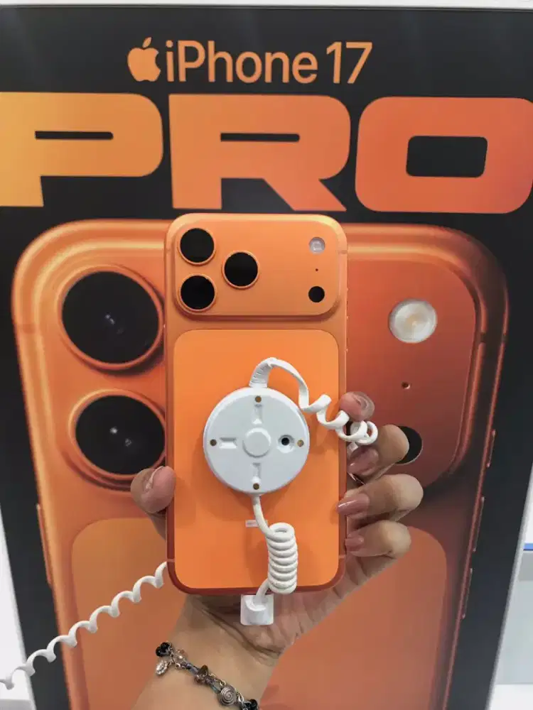 Promo Cicilan iPhone 17 Pro Max bunga 0% gratis 2x angsuran