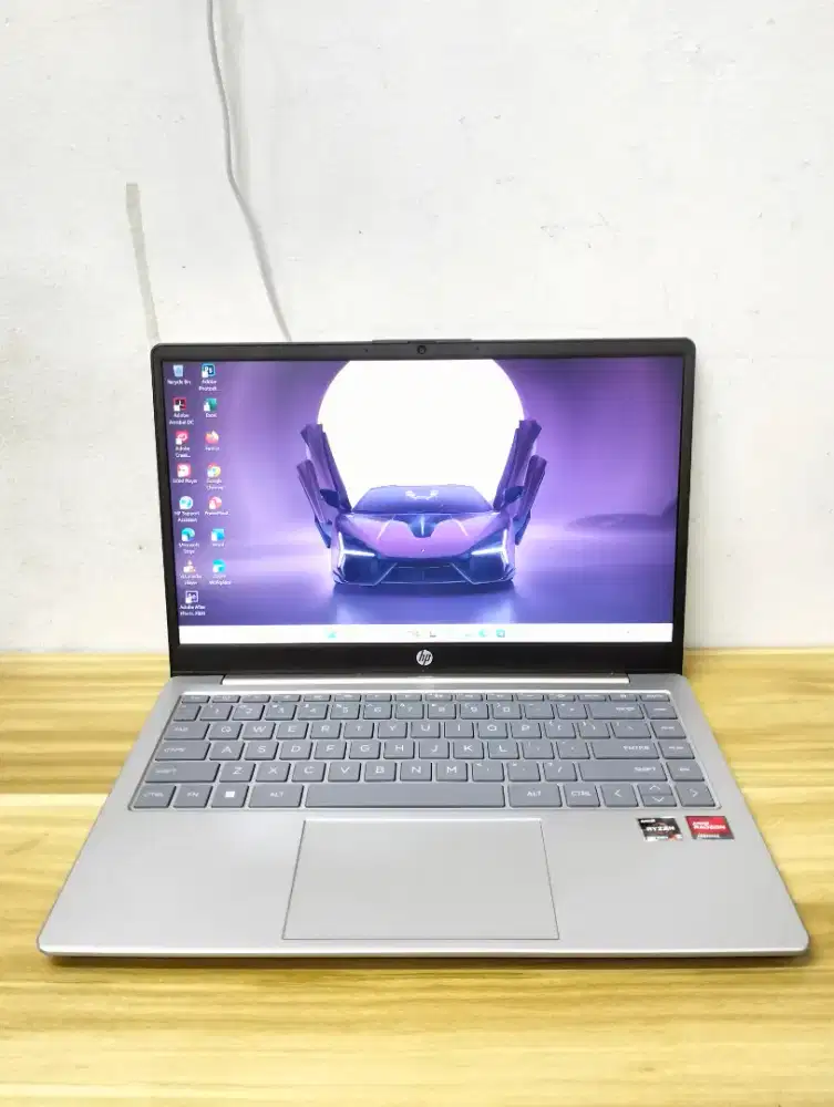 Hp 14-em0016AU AMD Ryzen 5 7520U Ram 8GB SSD 512GB