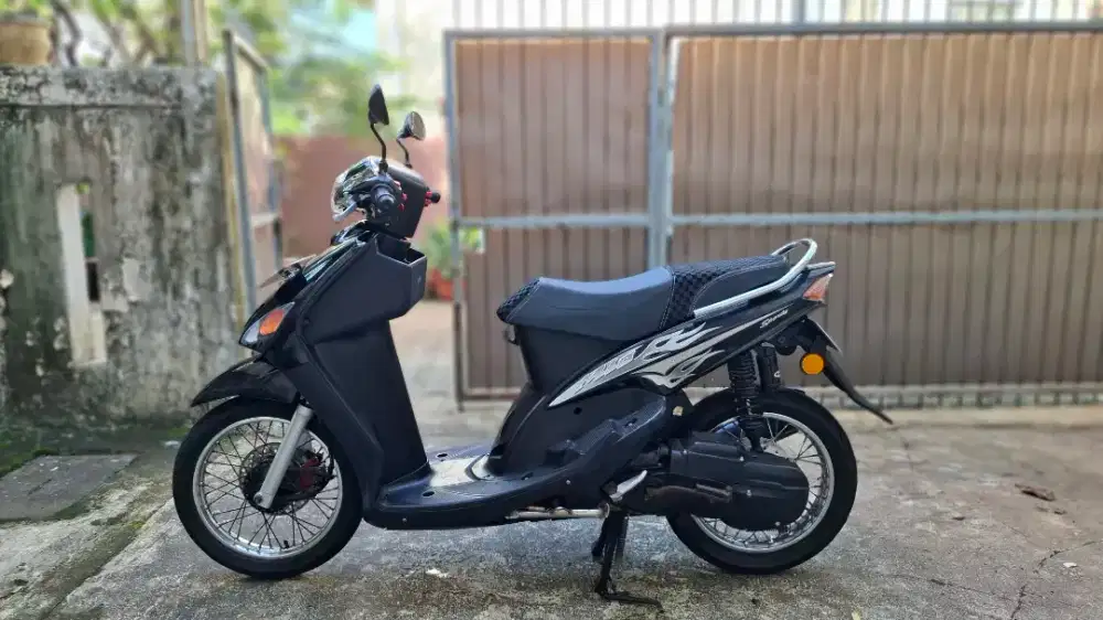 Yamaha Mio 2010 Restomod good condition