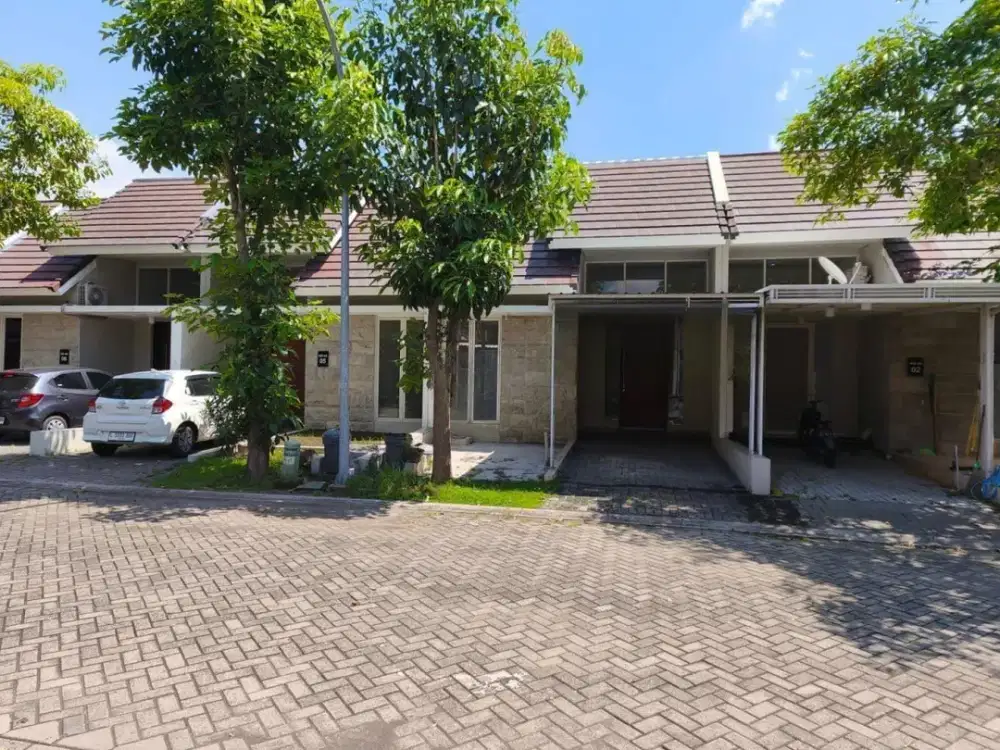 RUMAH  NORTHWEST PARK Hadap : UTARA