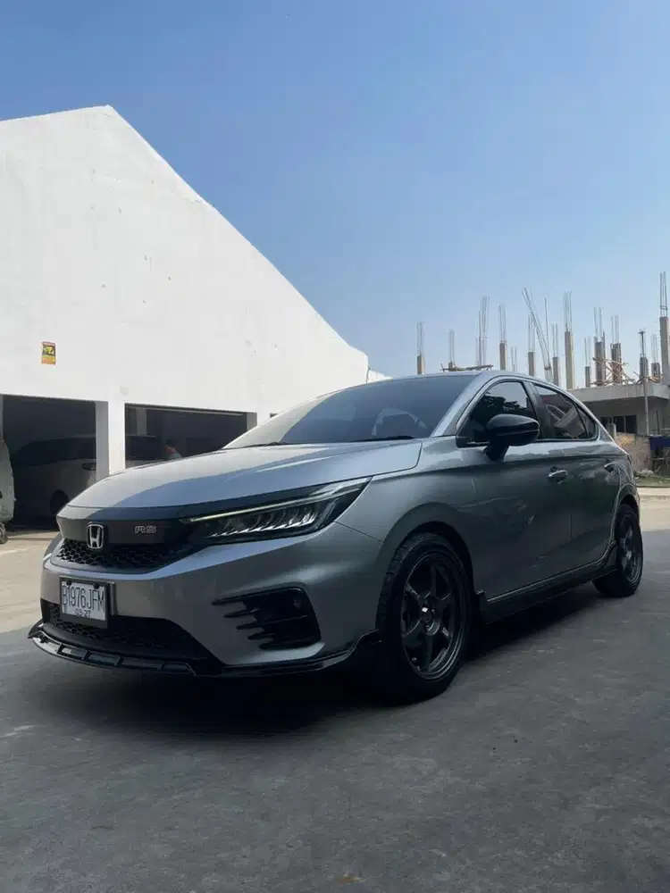 City hatchback RS 2022