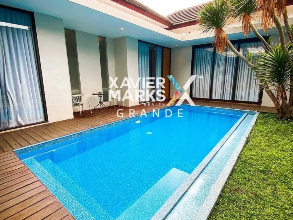 Dijual Villa with private swimming pool, Kota Batu