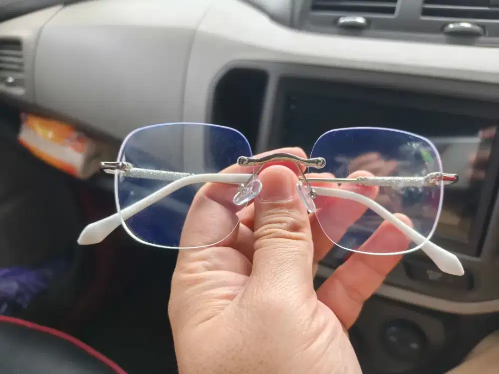 Kacamata minus 1 frameless