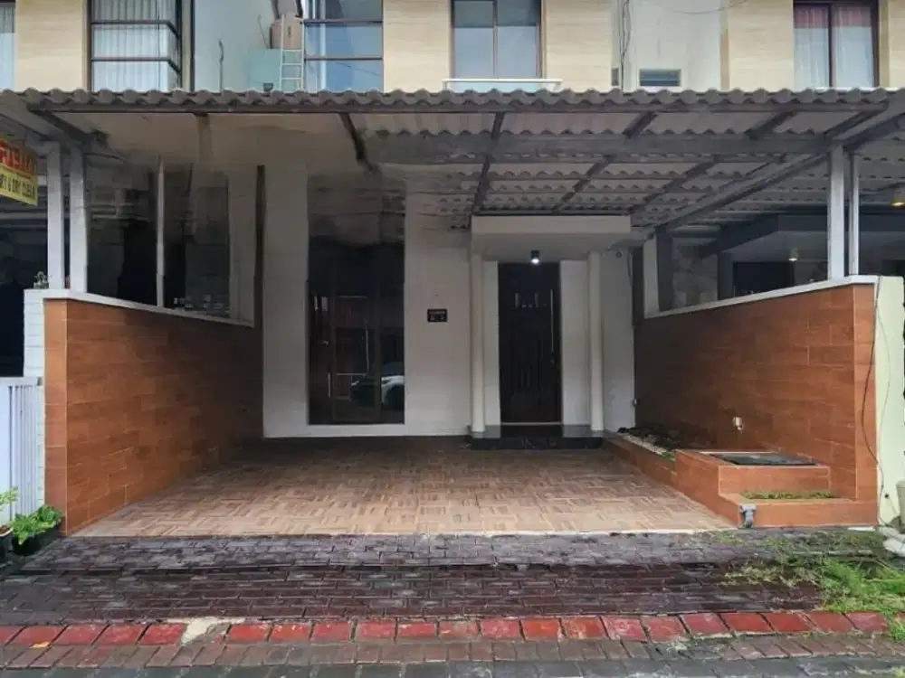 Hunian Elite Pantai Mentari – Siap Huni, Row Jalan Luas