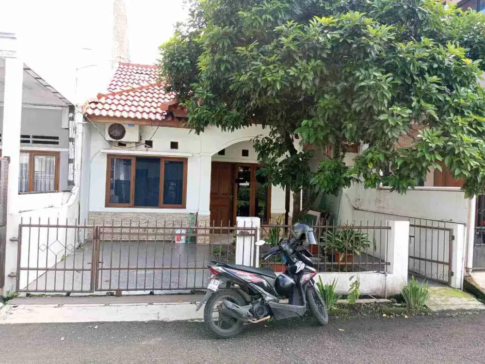 Di sewakan Rumah Di antapani