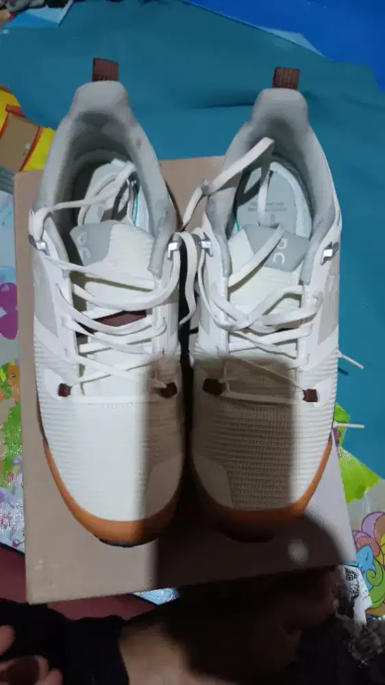 Dijual sepatu beli baru ukuran 42