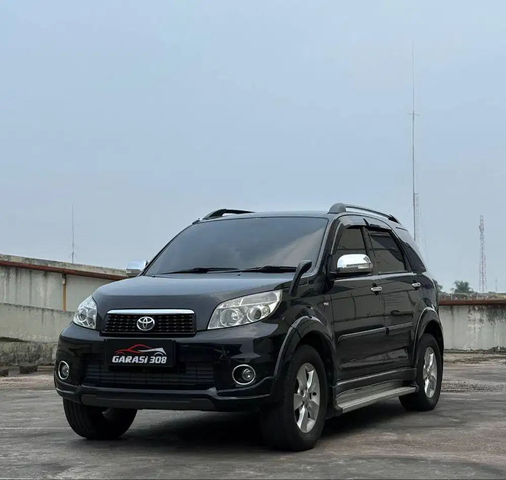 Toyota Rush S TRD 1.5 MT 2013 Hitam Tangan Pertama kM 57 rb