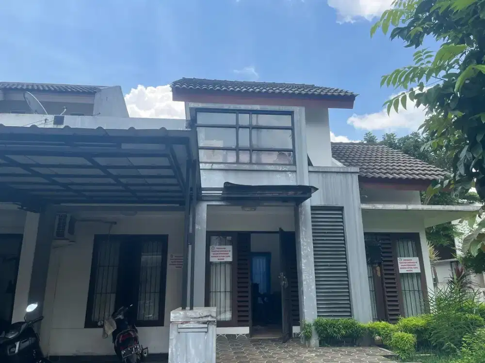 Dijual Rumah Lokasi Strategis Dalam Cluster Dekat Boulevard di Bintaro Tangsel Mk-17872