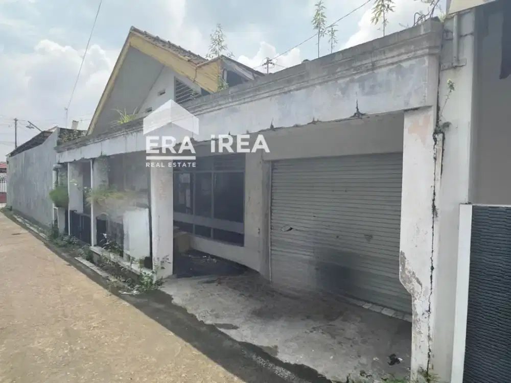 RUMAH DIJUAL DI SOLO SERENGAN DEKAT PASAR HARJODAKSINO, LOTTE GROSIR