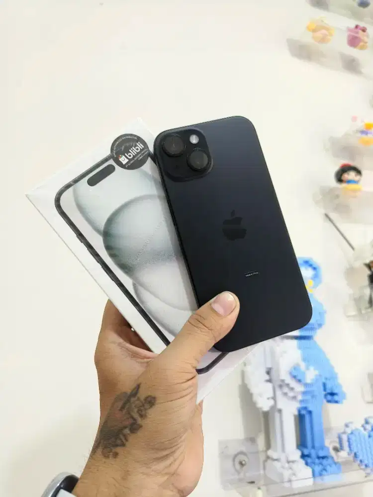 Iphone 15 128gb garansi ibox garansi panjang