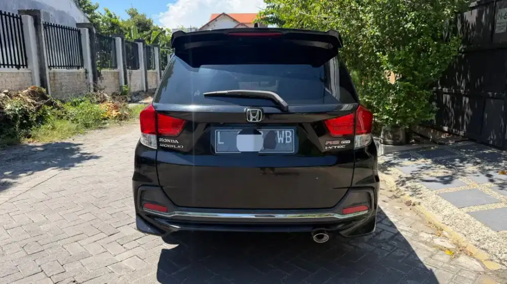 Mobilio RS 2015 matic hitam