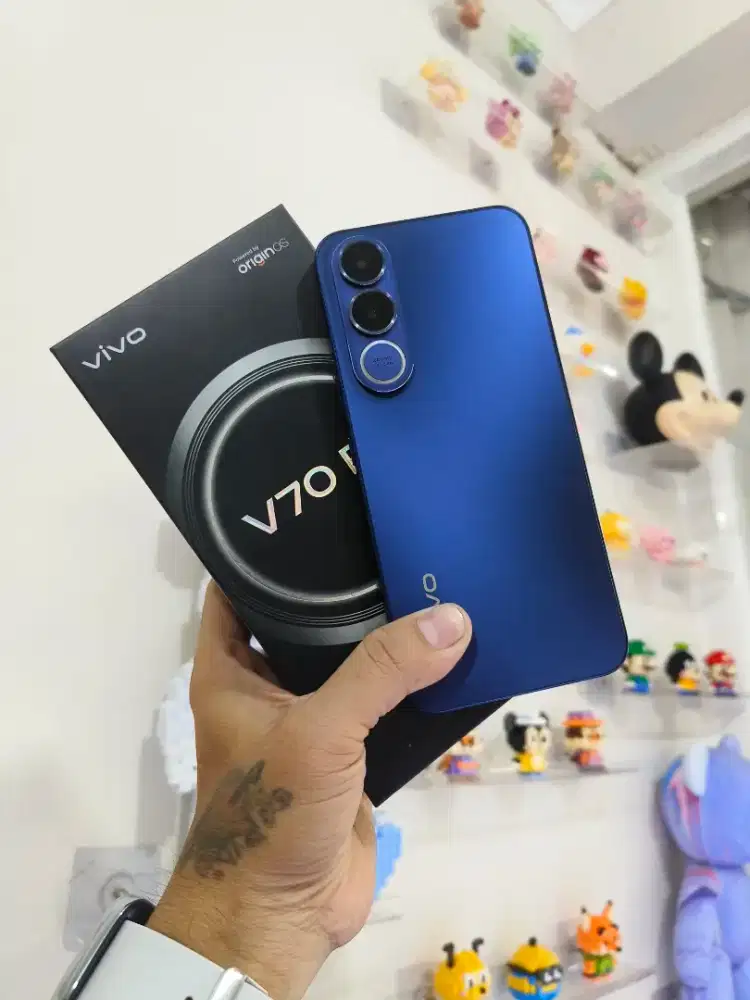 Vivo V70 FE 8/256 Super mulus Garansi panjang