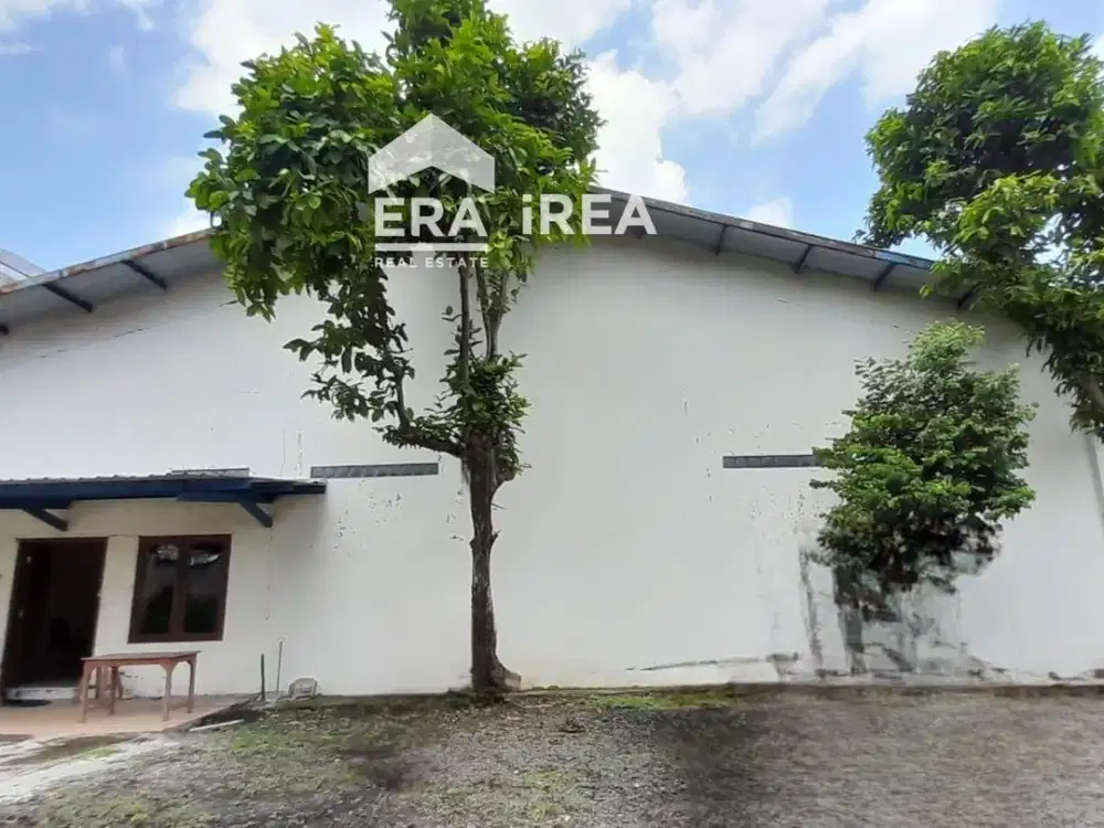 GUDANG DIEWAKAN DI SOLO DEKAT TERMINAL TIRTONADI