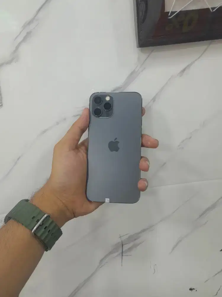 Iphone 12 pro 256gb inter