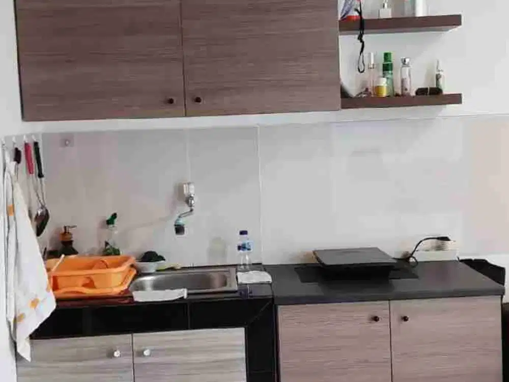 Sewa Rumah Magenta 6x10 Furnish