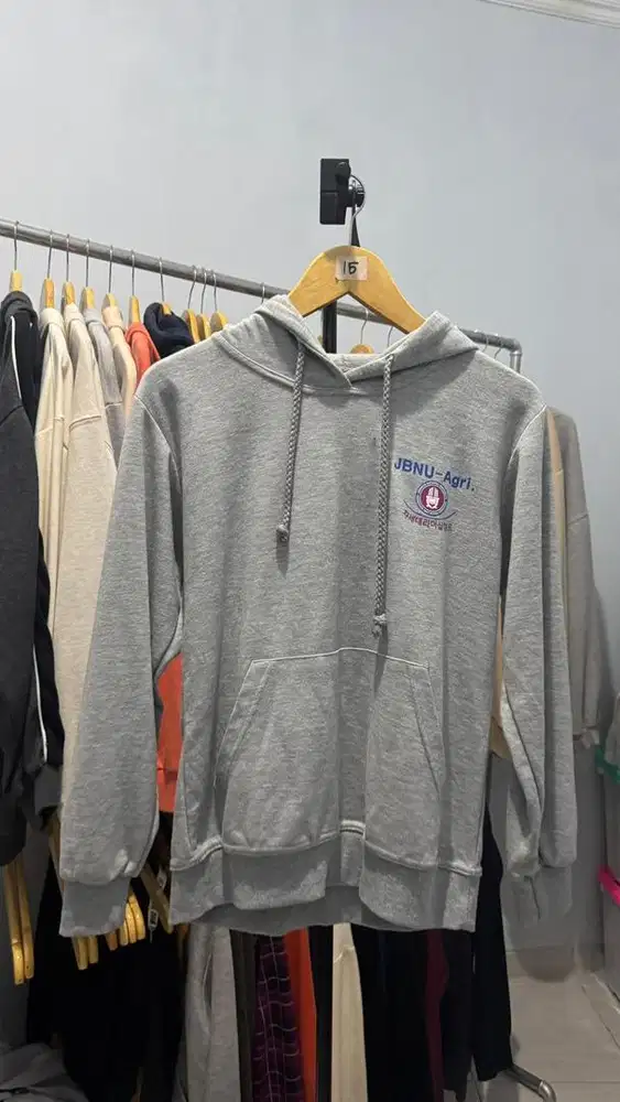 Dijual sweater/jaket second thrift