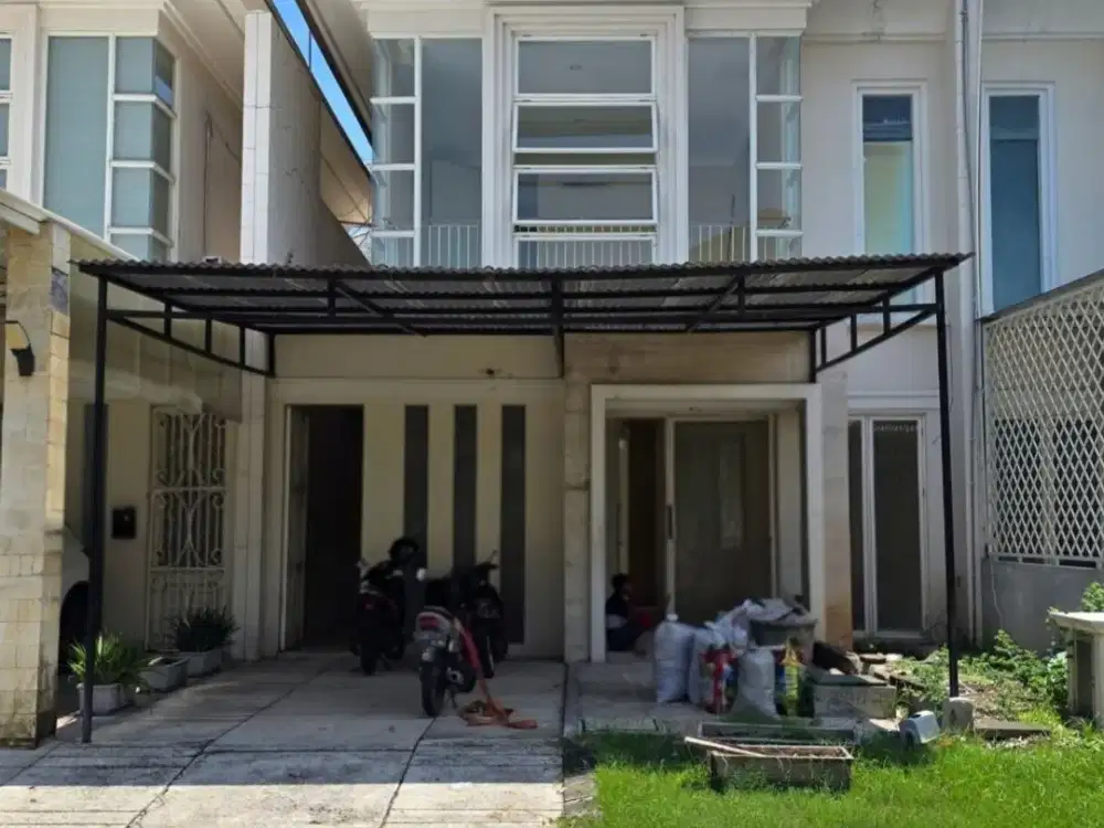 Rumah Imperial Beach Pakuwon City  MINIMALIS SIAP HUNI