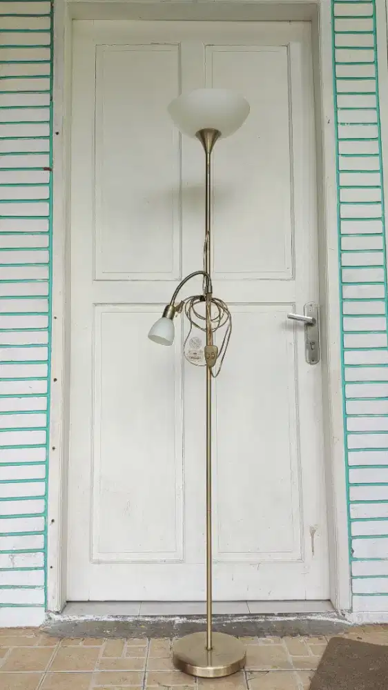 Set Lampu Lantai Aesthetic 2-in-1 (Standing & Reading Lamp) Siap Pakai