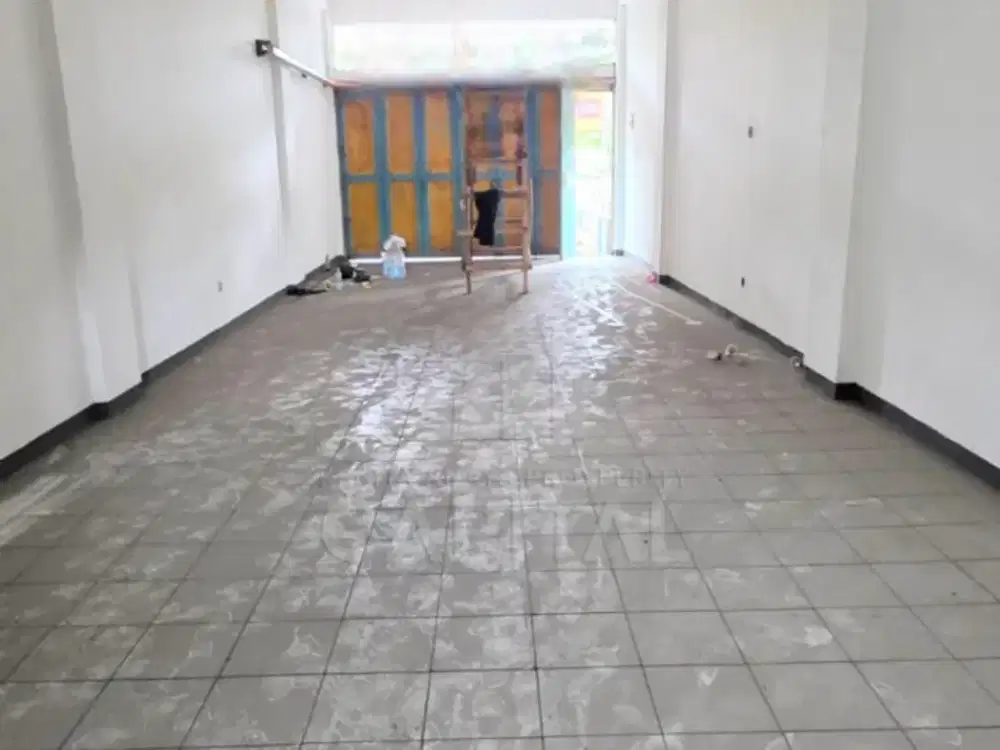 RUKO SIAP PAKAI  DI TERUSAN JALAN JAKARTA ( ANTAPANI) STRATEGIS JALAN RAMAI 2 ARAH