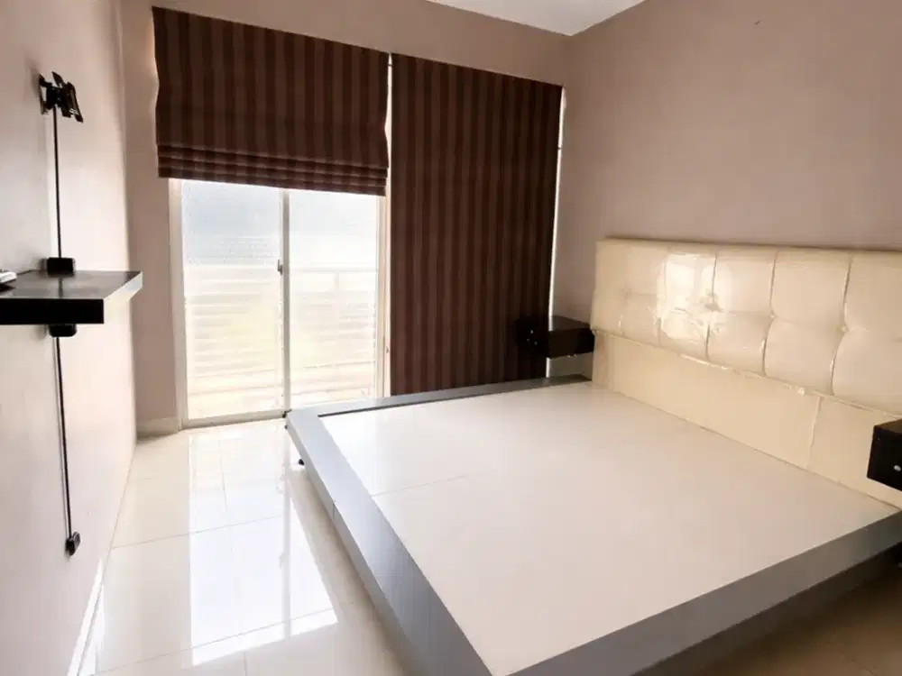 Rumah San Lorenzo Cengkareng 120m2 8x15 3+1KT Semi Furnished