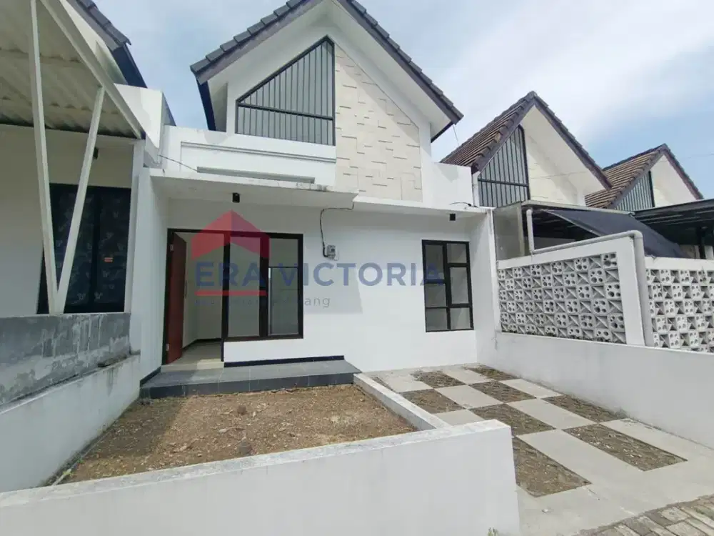 RUMAH BARU Area Strategis Malang, Dekat Kampus & Exit Tol