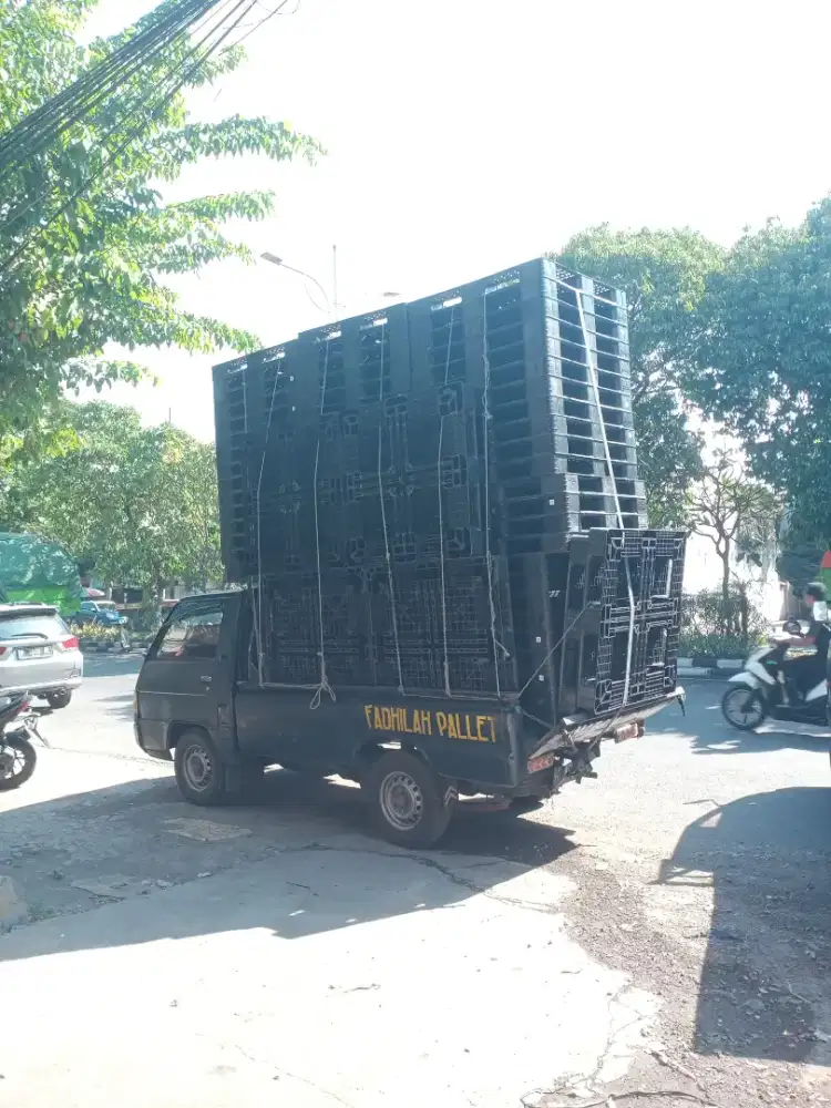 Pallet plastik second tahan lama
