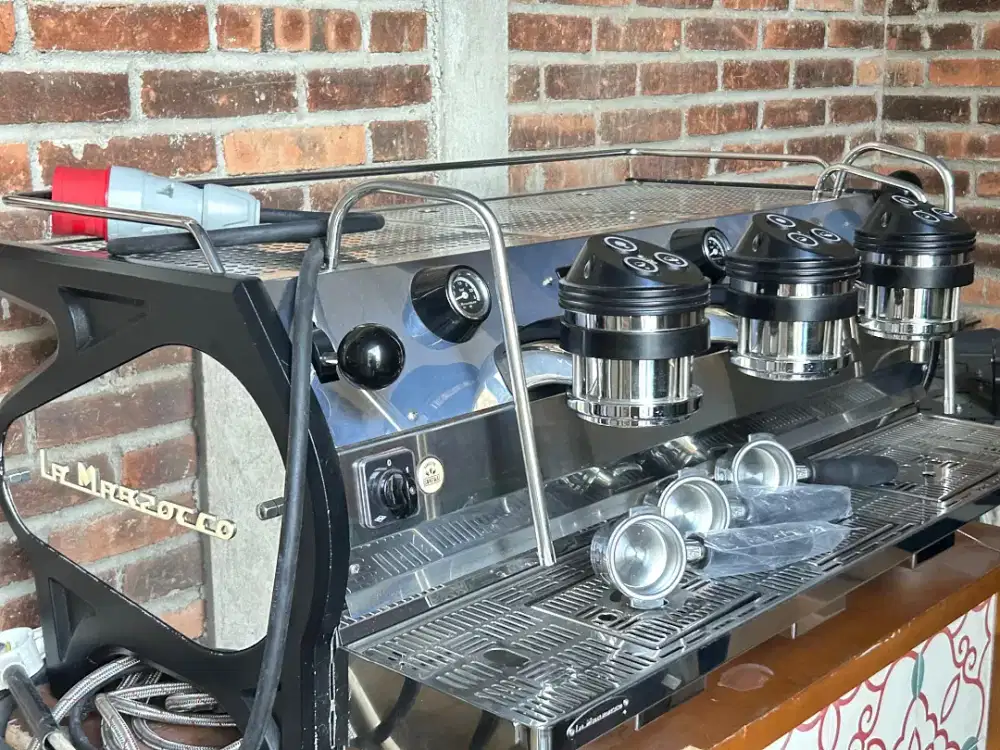 Mesin Kopi Jual Cepat - Mesin Kopi - La Marzocco - Strada S 3 Group AV