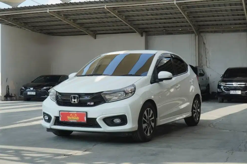 Honda Brio 1.2 RS CVT tahun 2019 Putih Matic AT Low KM DP minim 25 jt