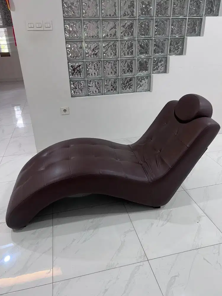 BANGKU SANTAI, KONDISI 80% bekas pemakaian