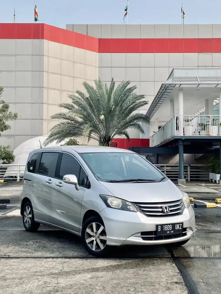 Honda freed psd 2011 cash