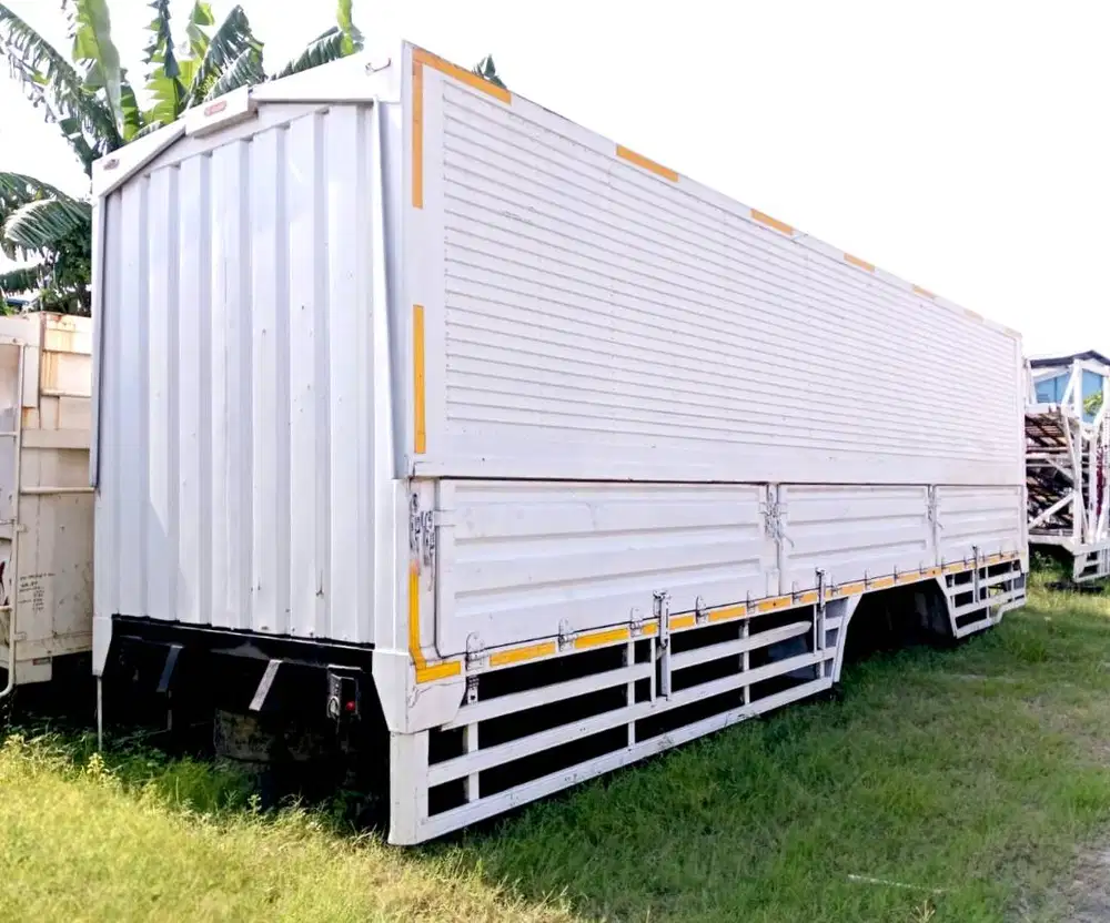 MURAH WingBox tronton 6x2 Mitsubishi Fuso Wing box Fighter bok 6x4