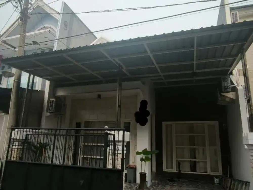 Dijual Murah Rumah Full Furnished di Pakuwon City Dekat ITS
