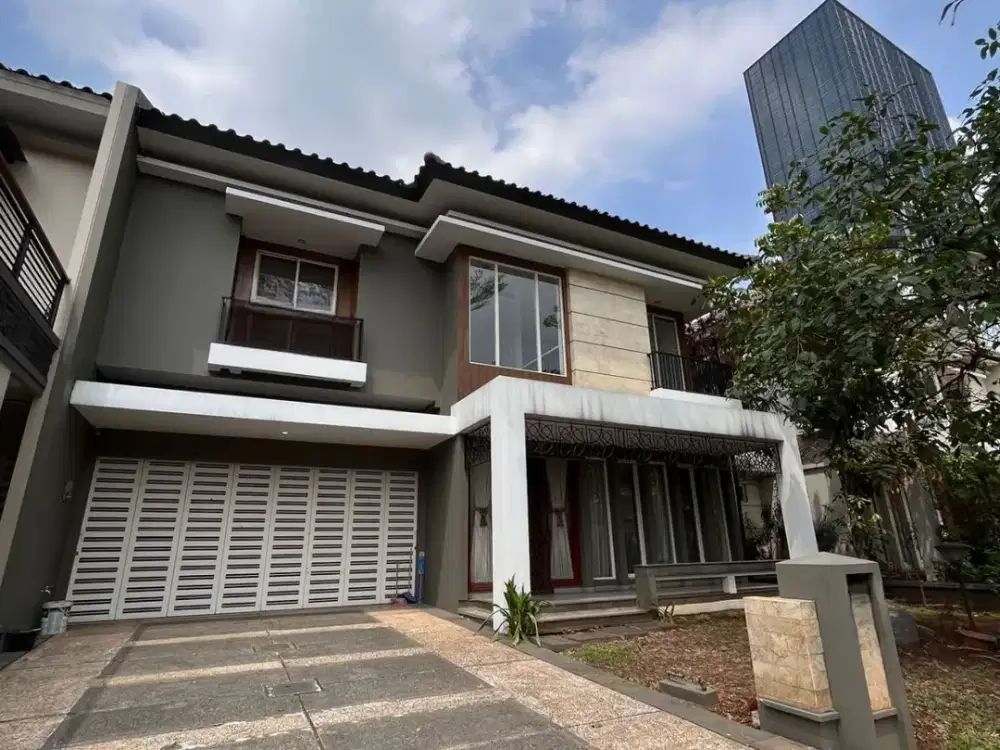 Dijual Rumah Cantik Asri di Cluster Aruna Sutera Renata Alam Sutera, Tangerang Selatan