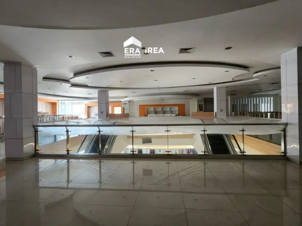 DIJUAL RUANG USAHA DEKAT LUWES PALUR SOLO TIMUR