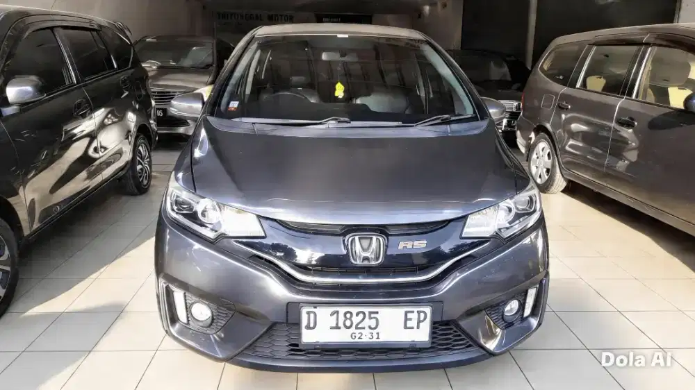 HONDA JAZZ RS AT 2015 | 2016 ABU (Cash kredit Tuker Tambah)