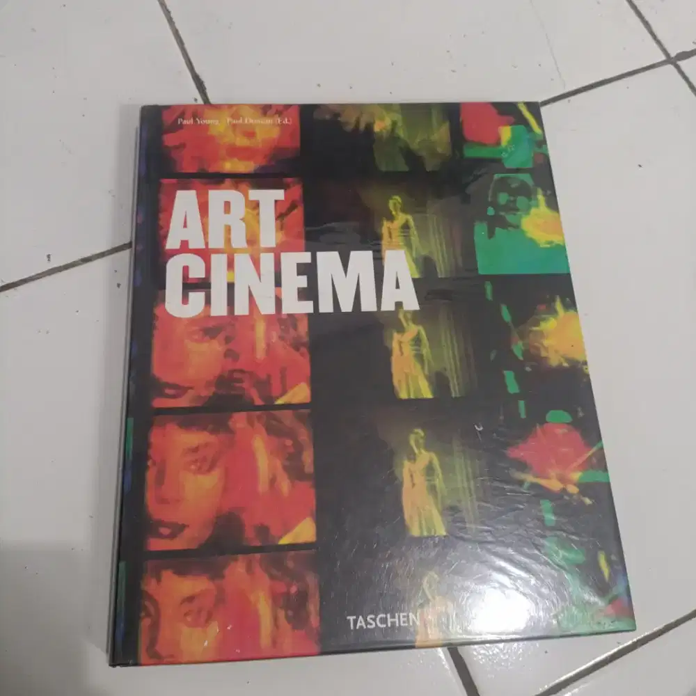 Buku seni rupa Art Cinema