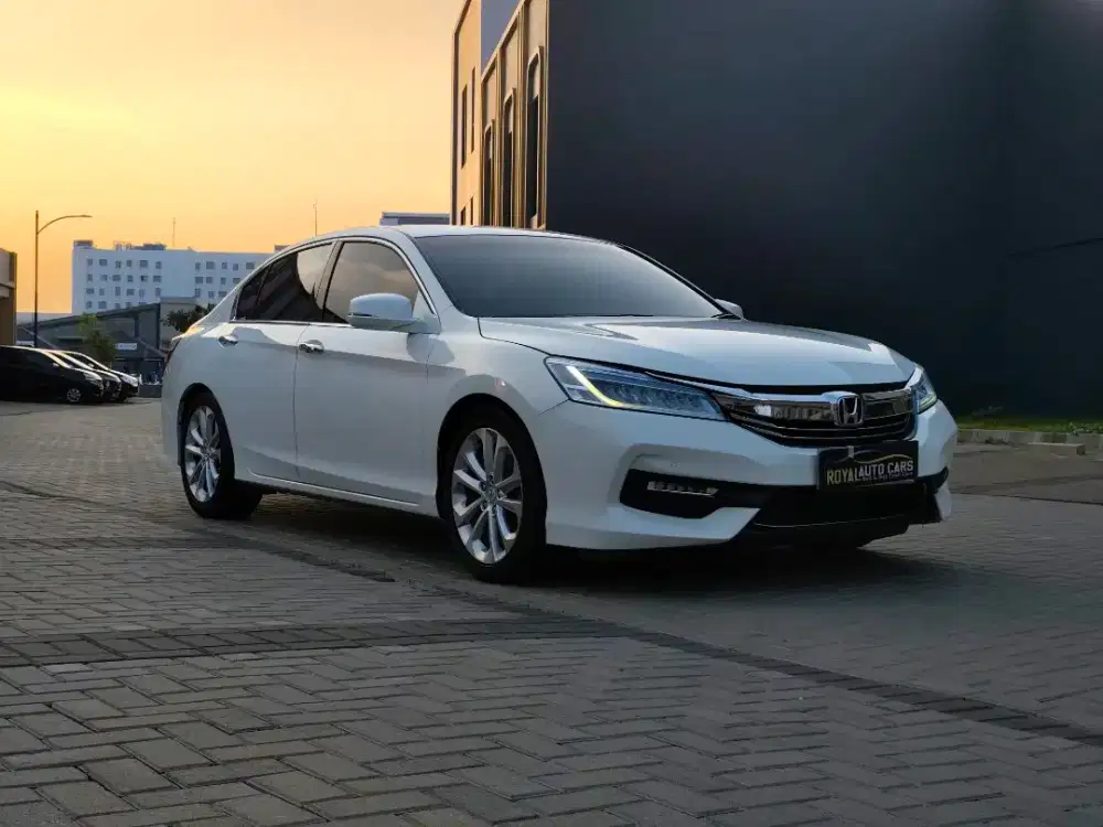 Honda Accord 2.4 VTIL CR2 NIK 2017 PAJAK PANJANG TERAWAT SIAP PAKAI